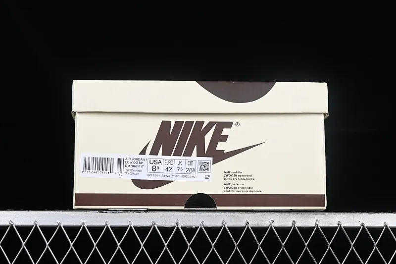 All Categories Air Jordan Jordan Series Basketball Shoes Air Jordan 1 Low Travis Scott x Air Jordan 1 Low OG AJ1 Joe 1 Reversed Overhook Joint Style Casual Sports Basketball Shoes DM7866-817